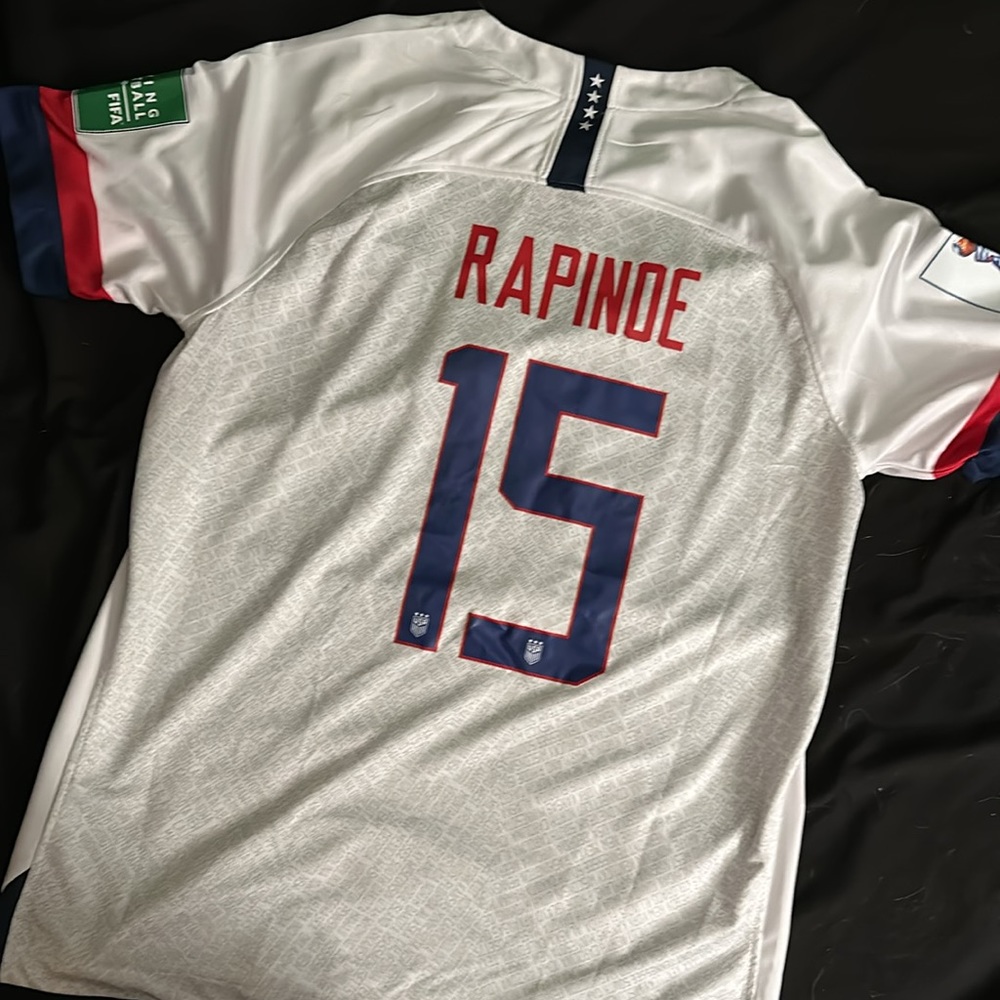 Megan Rapinoe Jersey men’s small